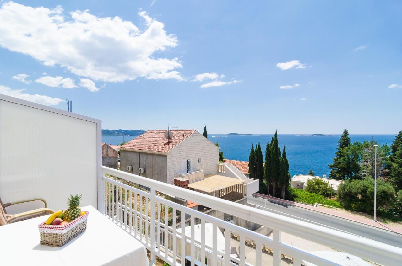 Apartments Villa Silvana Млини Екстериор снимка