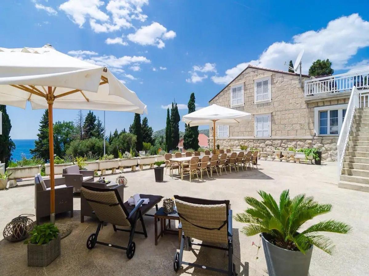 Apartments Villa Silvana Млини Стая снимка