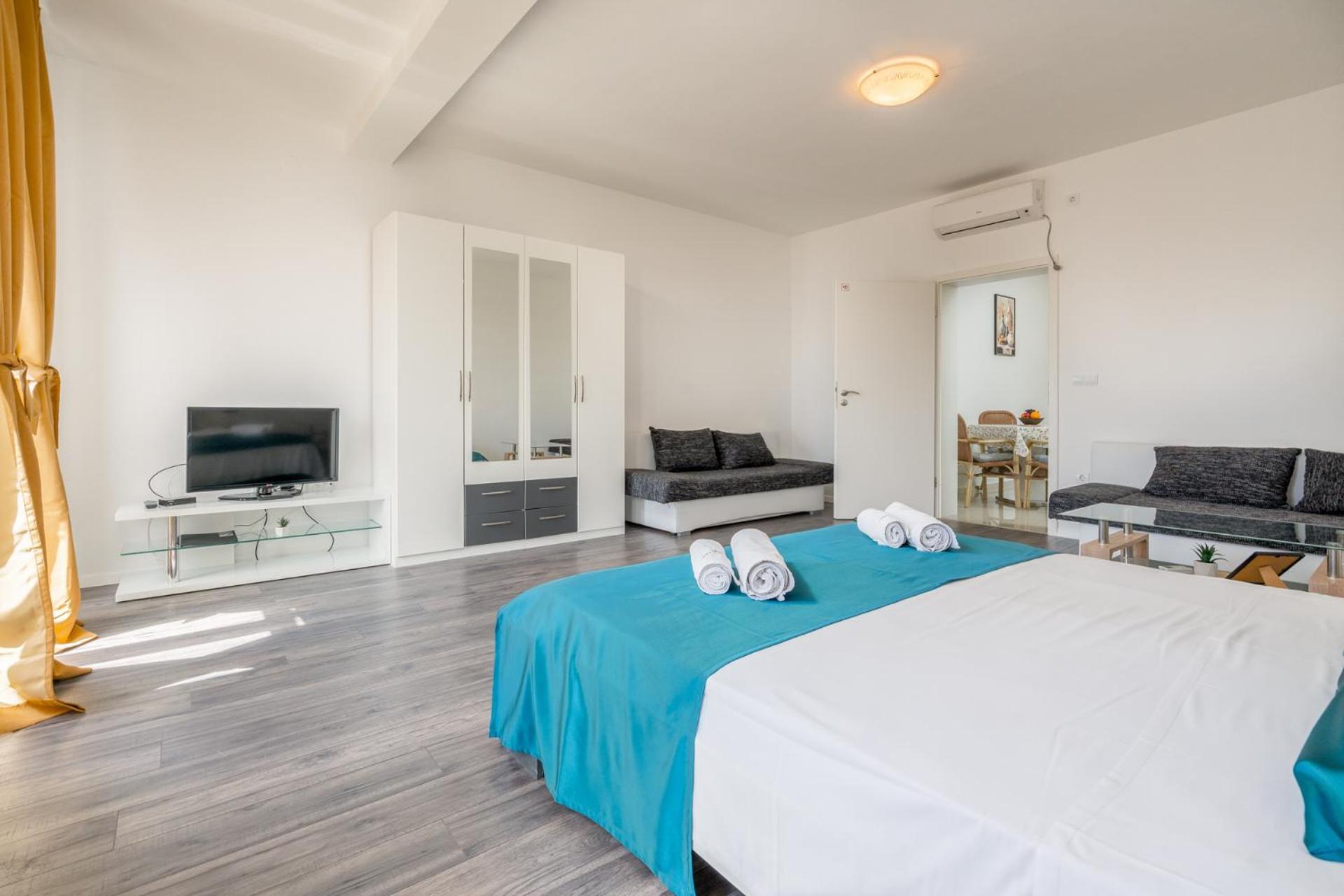 Apartments Villa Silvana Млини Екстериор снимка