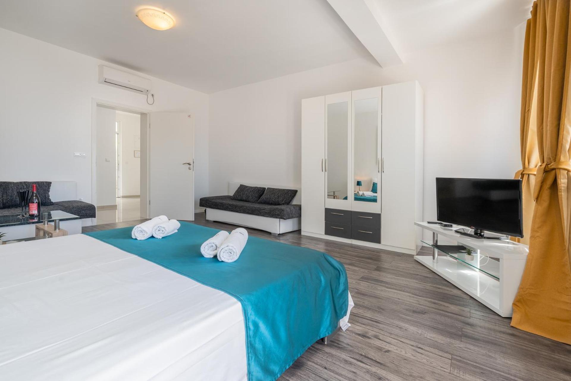 Apartments Villa Silvana Млини Екстериор снимка